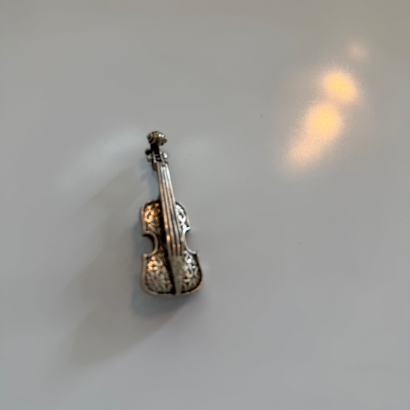 Pin - Picture 2 of 2